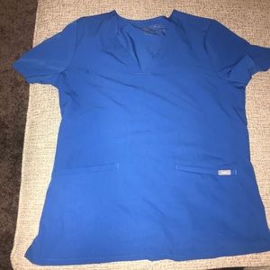 Figs two pocket scrub top